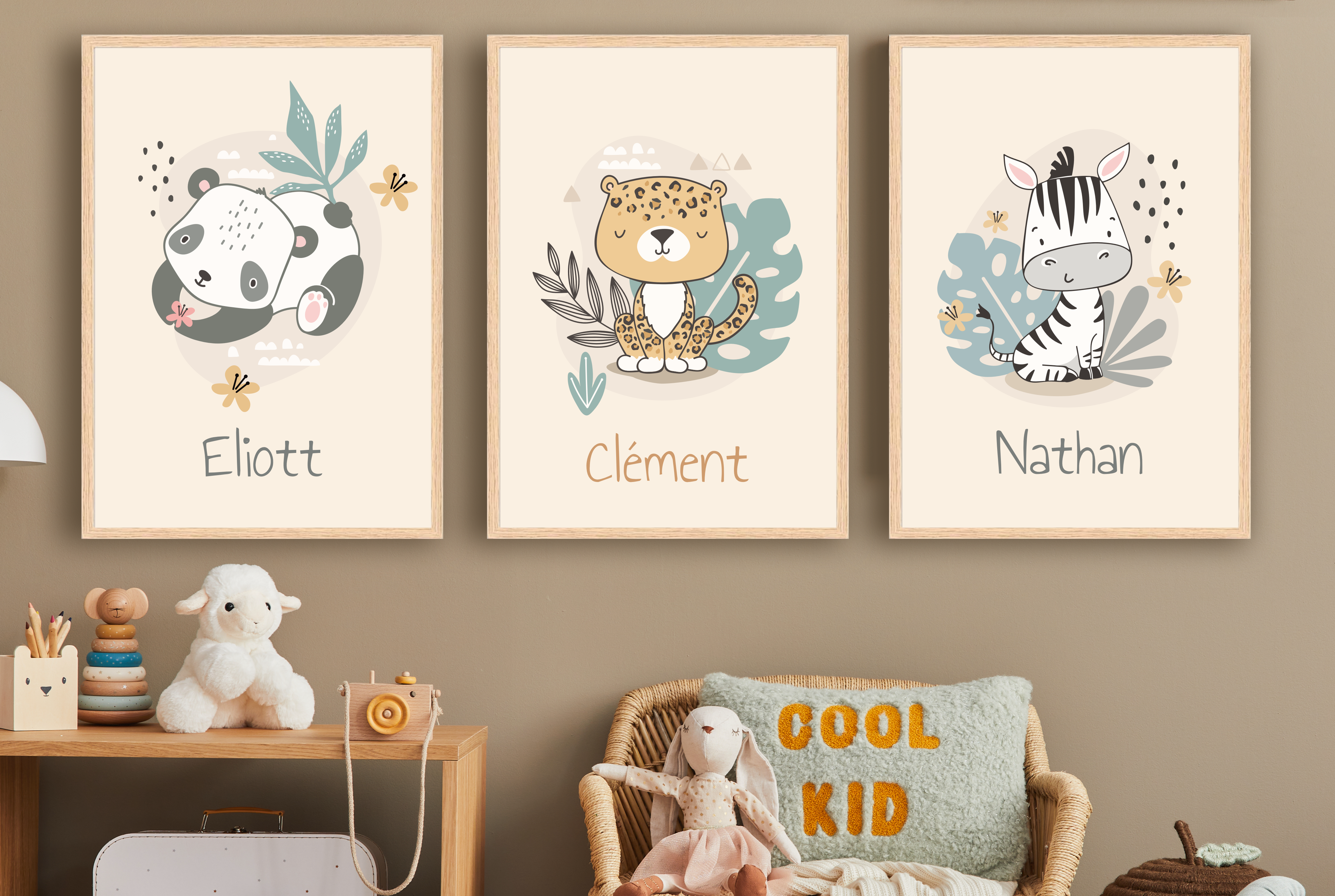 Les Petits Citrons La Papeterie Poster Savanne Löwe A4 mit Rahmen