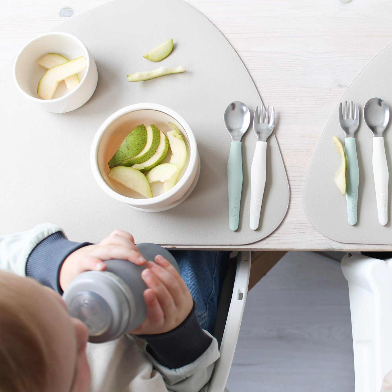 everyday baby Tableware Kinderbesteck Hellbeige Edelstahl Silikon
