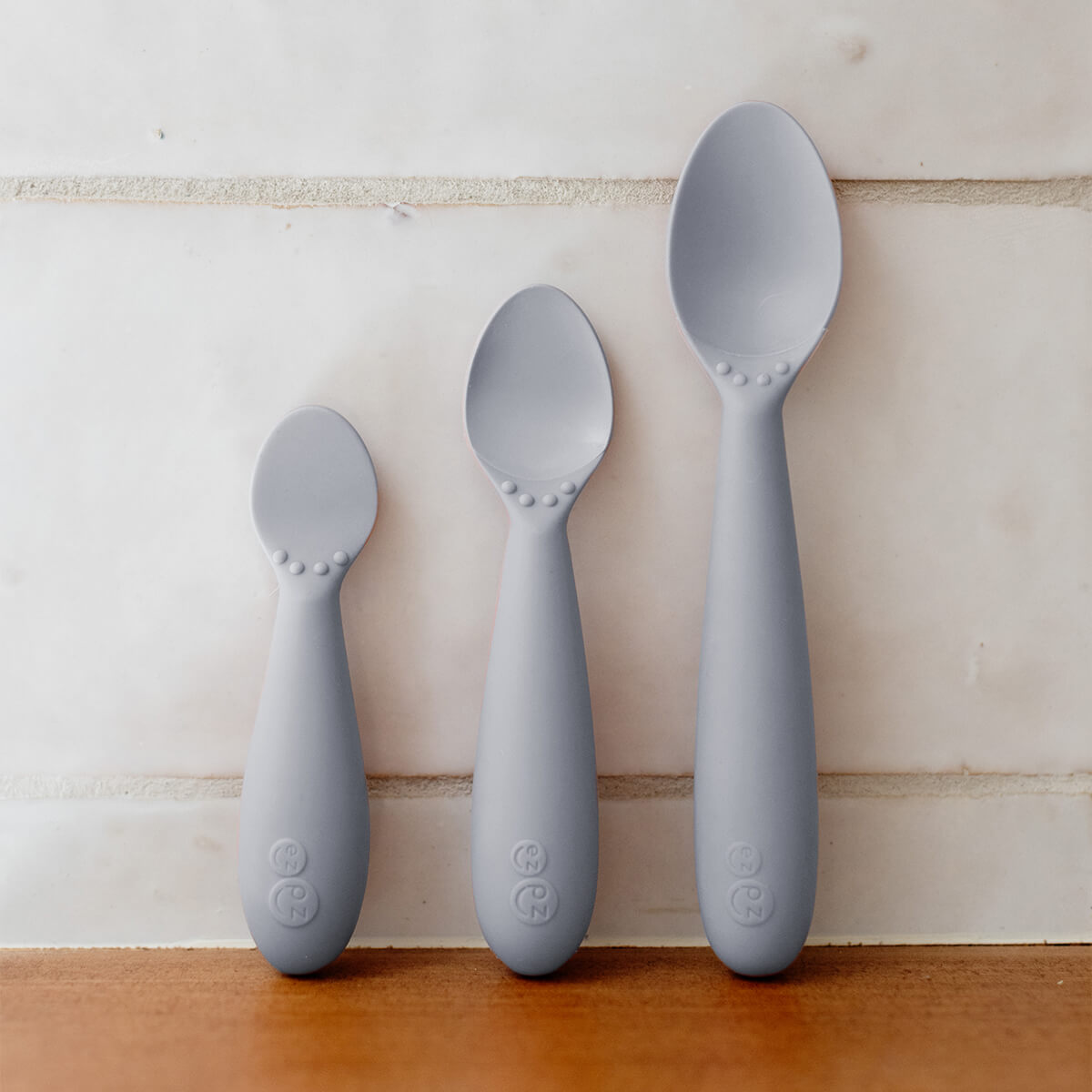 ezpz Basics Collection Developmental Utensil Set Silikon 5er