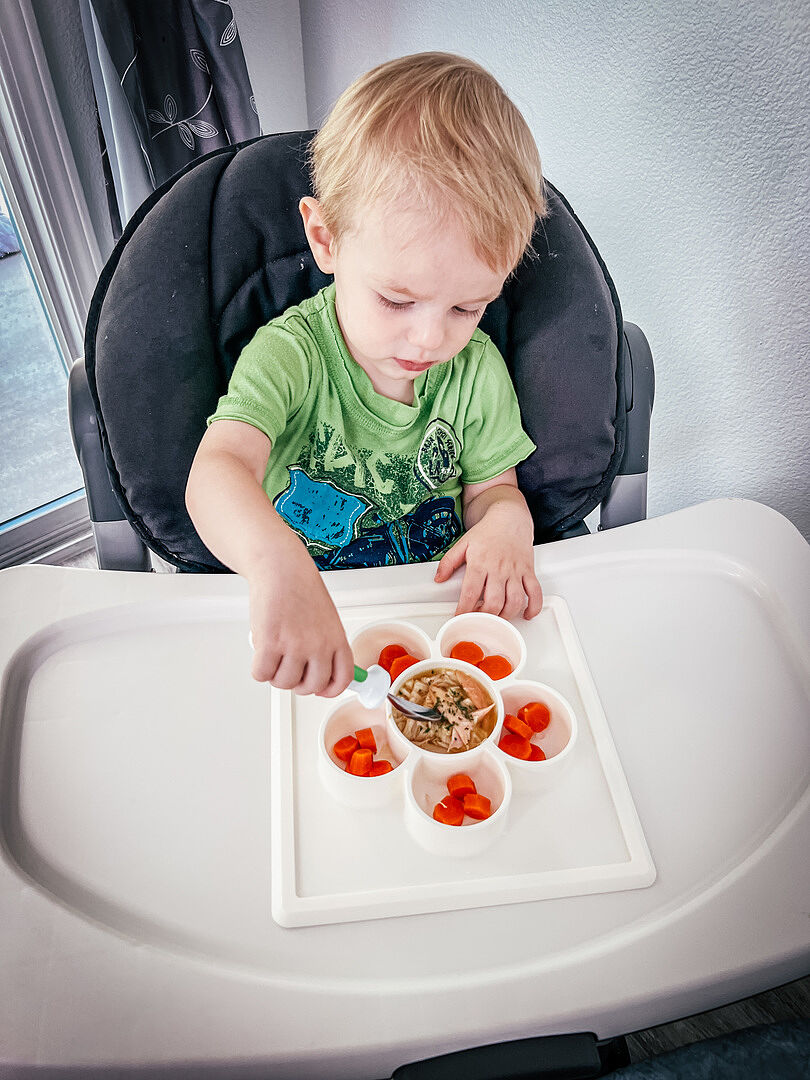 ezpz Accessories Mini Play Mat Bastelmatte Silikon Salbei