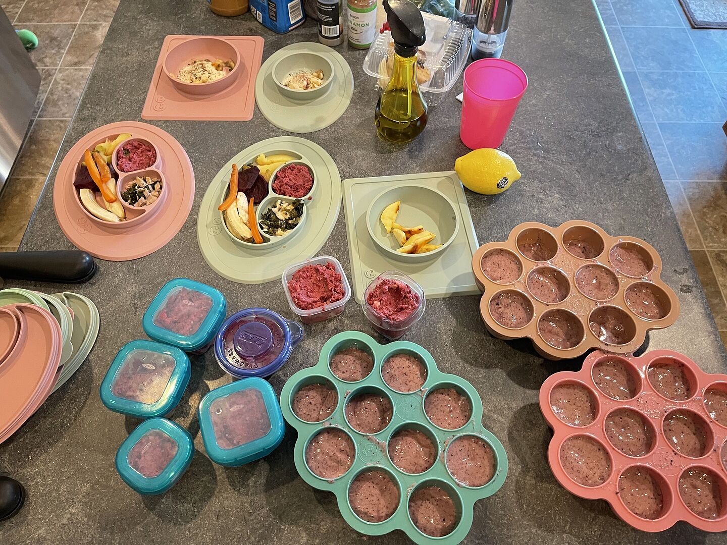 ezpz Accessories Play Mat Bastelmatte Silikon saugfest