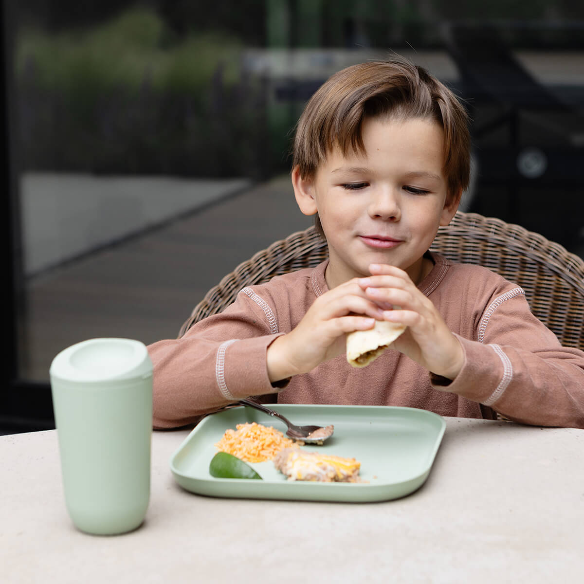 ezpz Basics Mealtime Plates Kinderteller 2er-Pack ab 5J