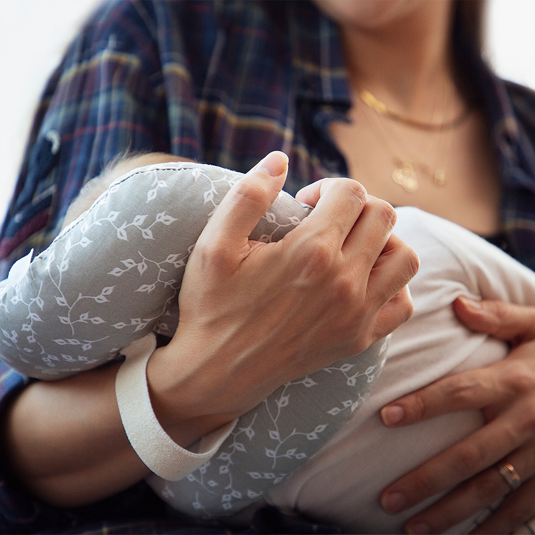 BabyJem Anne Stillkissen waschbar rückenschonend