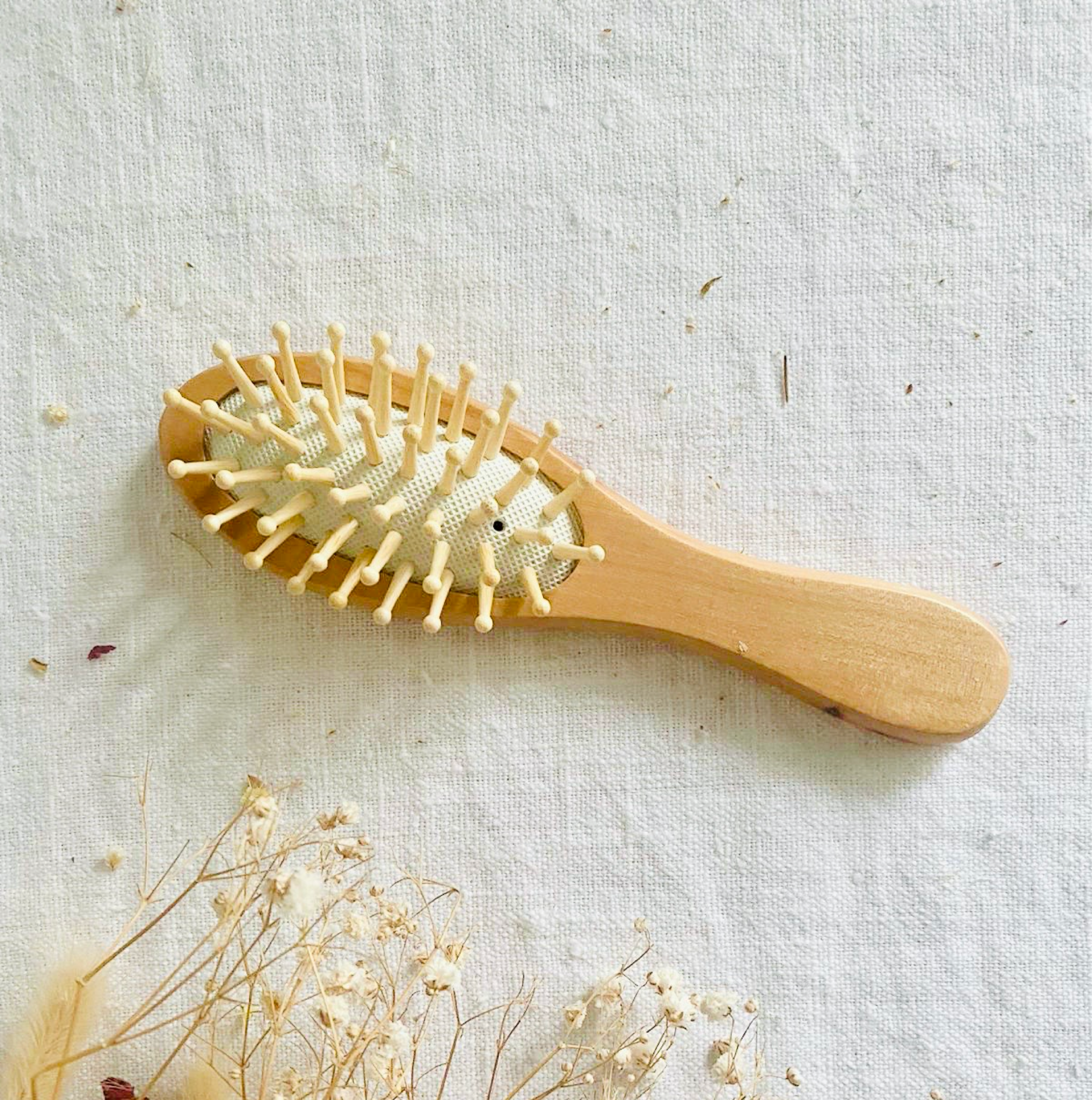 Les Petits Citrons La Chambre Hugo Bürste Holz personalisiert