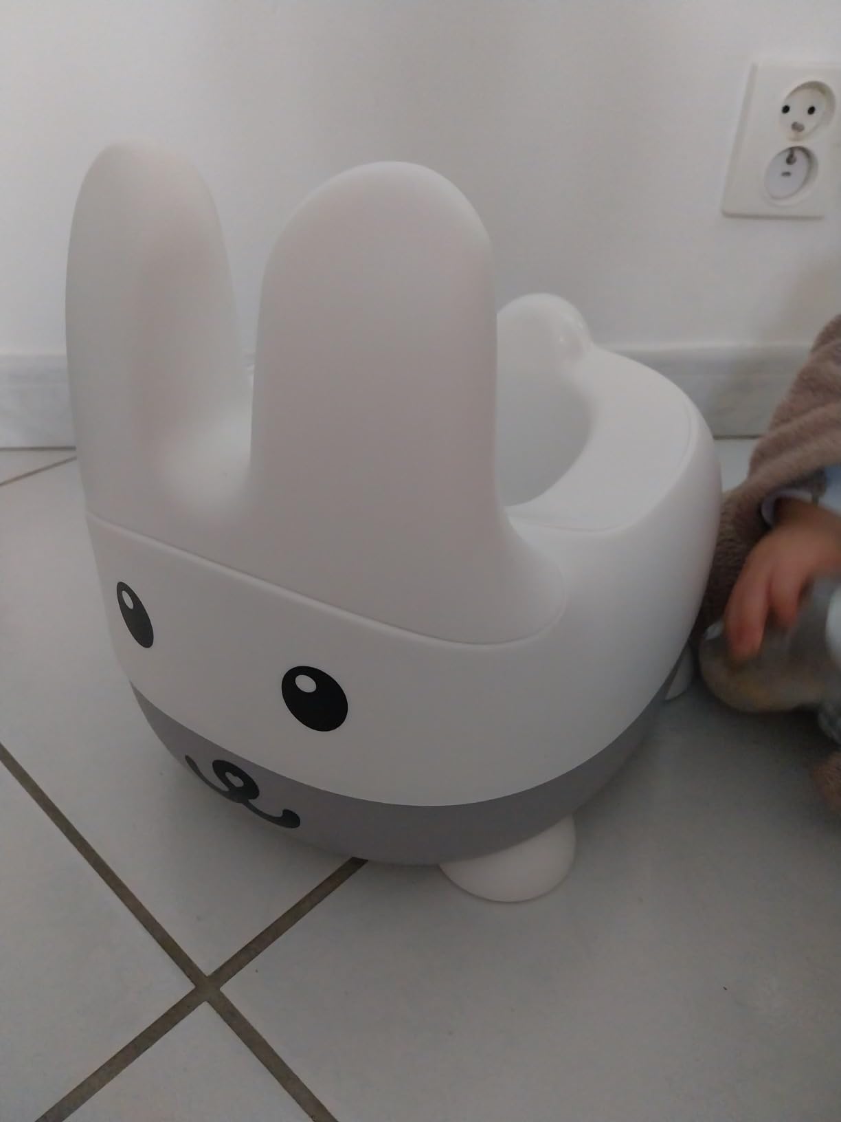 ana baby Bathing Bunny Trainingstöpfchen Rückenlehne Grau